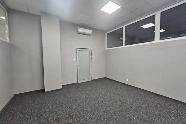 Lokal w centrum - dz. biurowa