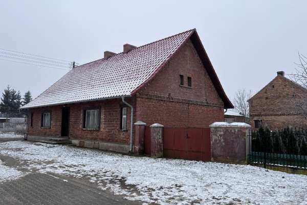 Dom i budynki gospodarcze, Trzebiszewo