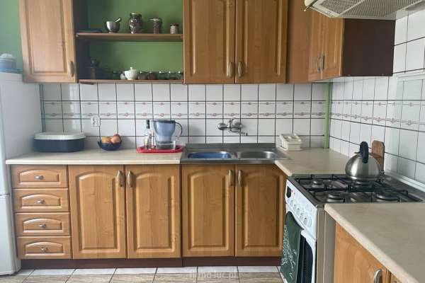 Mieszkanie 3-pokojowe w Różankach (szklarnia)