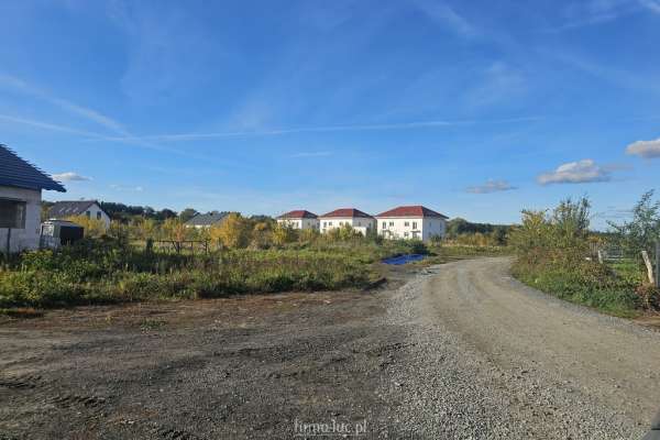 Działka przy ul. Brzoskwiniowej, faktura VAT