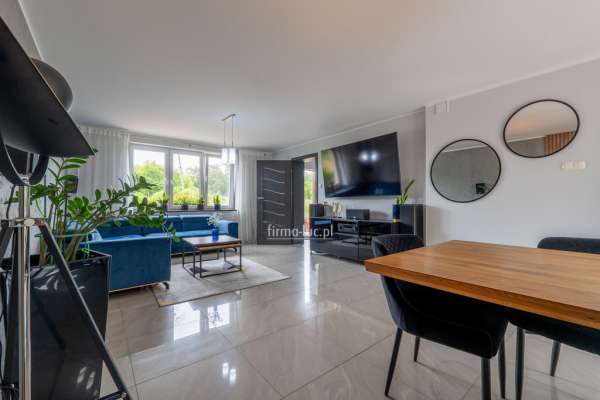 WYJĄTKOWA NIERUCHOMOŚĆ W SERCU LASU – WOJCIESZYCE