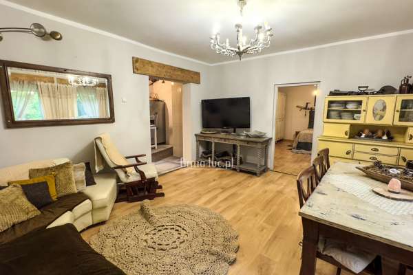 PIĘKNY DOM PRZY JEZIORZE