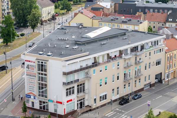 Lokal w ścisłym centrum, stan deweloperski