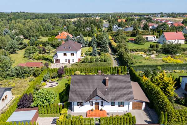 Dom z możliwością adaptacji poddasza/niskie koszty