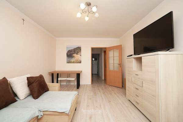 3 pokoje z balkonem os.Górczyn!