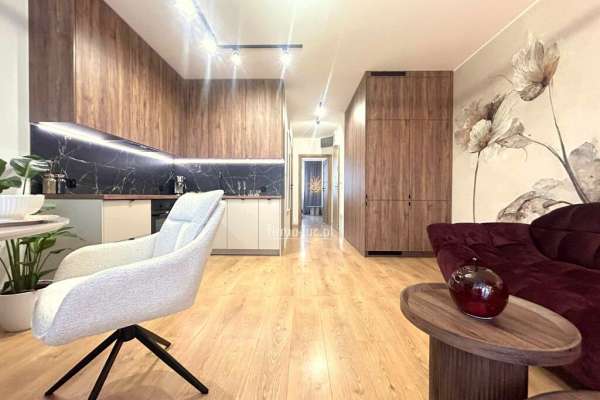 Apartament 2 pokojowy z komórką, nowy blok