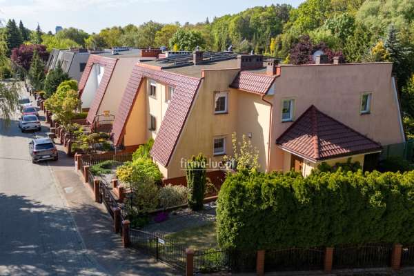 DOM, GORZÓW WIELKOPOLSKI, OS. PIASKI